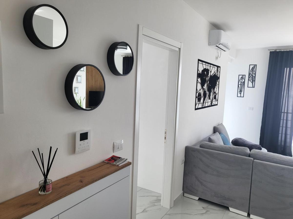 Stella Apartment Sarande Ngoại thất bức ảnh